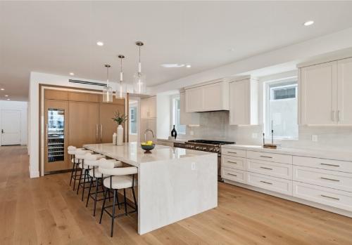 Onyx Ivory kitchen full